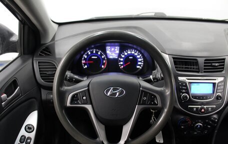 Hyundai Solaris II рестайлинг, 2014 год, 690 000 рублей, 8 фотография