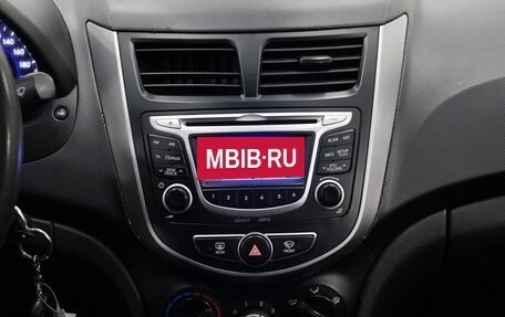 Hyundai Solaris II рестайлинг, 2014 год, 690 000 рублей, 12 фотография