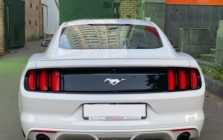 Ford Mustang VI рестайлинг, 2016 год, 2 749 000 рублей, 8 фотография