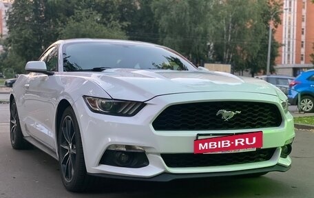 Ford Mustang VI рестайлинг, 2016 год, 2 749 000 рублей, 2 фотография
