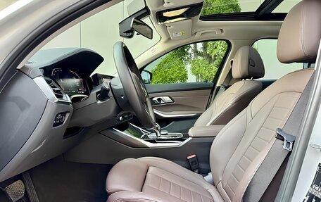 BMW 3 серия, 2021 год, 2 980 000 рублей, 6 фотография