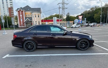 Mercedes-Benz C-Класс, 2011 год, 1 249 000 рублей, 11 фотография