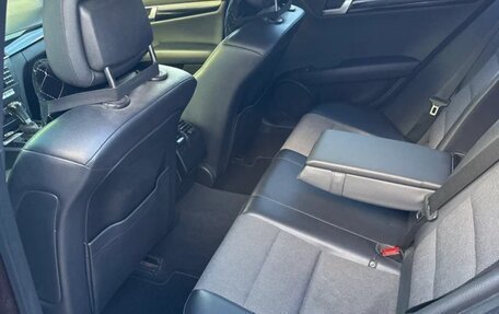 Mercedes-Benz C-Класс, 2011 год, 1 249 000 рублей, 19 фотография