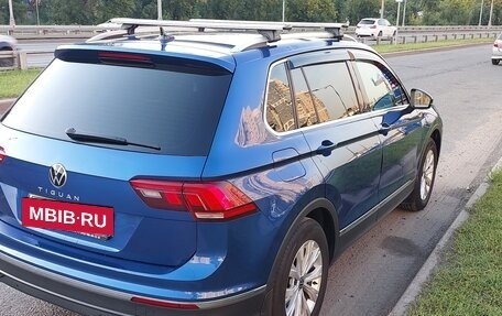 Volkswagen Tiguan II, 2021 год, 2 800 000 рублей, 19 фотография