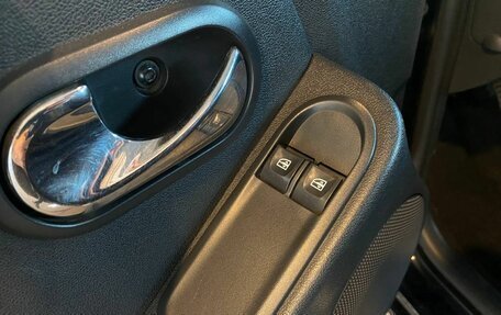Renault Duster I рестайлинг, 2015 год, 1 070 000 рублей, 22 фотография