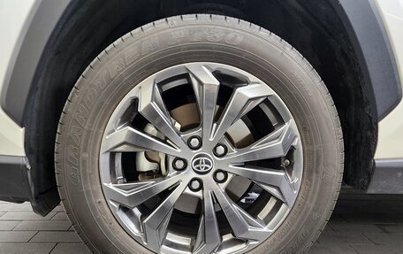 Toyota RAV4, 2022 год, 3 170 065 рублей, 8 фотография