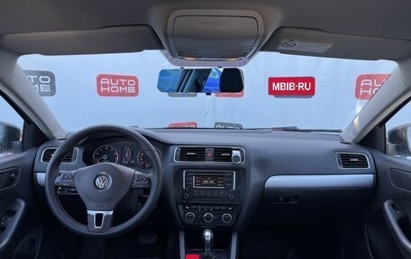 Volkswagen Jetta VI, 2013 год, 674 990 рублей, 8 фотография