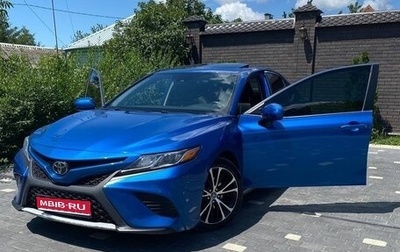 Toyota Camry, 2019 год, 2 700 000 рублей, 1 фотография
