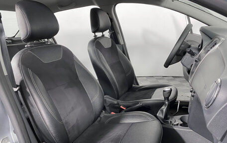 Renault Logan II, 2022 год, 1 140 000 рублей, 13 фотография