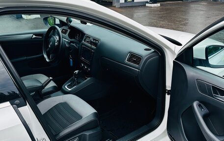 Volkswagen Jetta VI, 2014 год, 1 300 000 рублей, 11 фотография