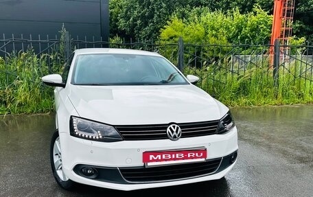 Volkswagen Jetta VI, 2014 год, 1 300 000 рублей, 4 фотография
