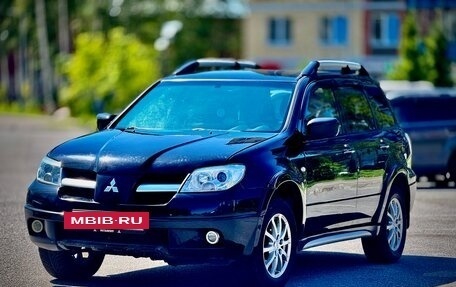 Mitsubishi Outlander III рестайлинг 3, 2006 год, 625 000 рублей, 2 фотография