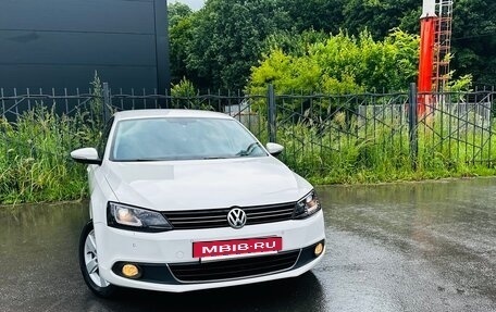 Volkswagen Jetta VI, 2014 год, 1 300 000 рублей, 15 фотография