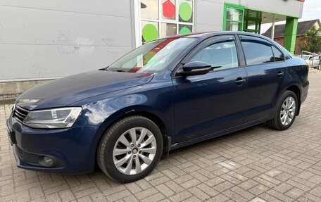 Volkswagen Jetta VI, 2011 год, 1 100 000 рублей, 13 фотография