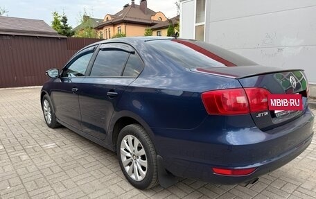 Volkswagen Jetta VI, 2011 год, 1 100 000 рублей, 9 фотография