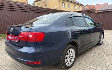 Volkswagen Jetta VI, 2011 год, 1 100 000 рублей, 8 фотография