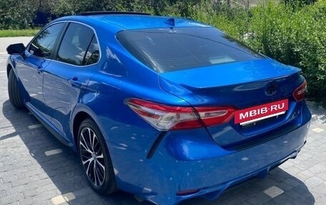 Toyota Camry, 2019 год, 2 700 000 рублей, 5 фотография
