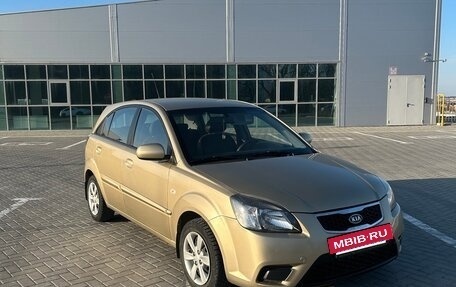 KIA Rio II, 2010 год, 600 000 рублей, 8 фотография