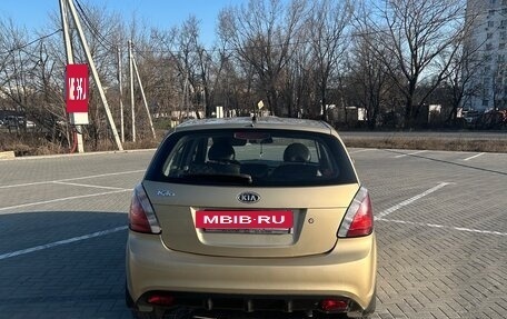 KIA Rio II, 2010 год, 600 000 рублей, 5 фотография