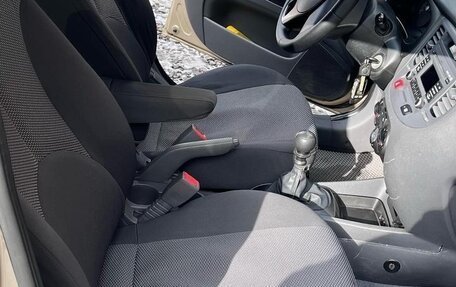 KIA Rio II, 2010 год, 600 000 рублей, 13 фотография