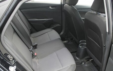 Hyundai Solaris II рестайлинг, 2017 год, 866 000 рублей, 13 фотография