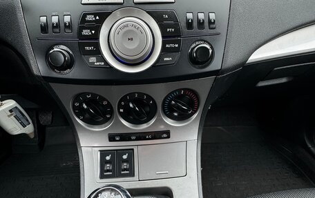Mazda 3, 2011 год, 775 000 рублей, 16 фотография