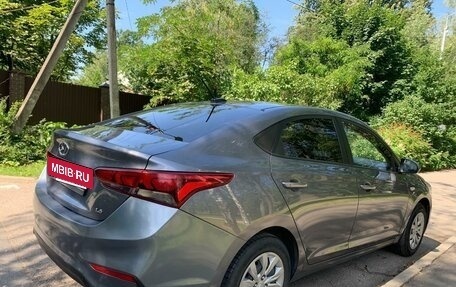 Hyundai Solaris II рестайлинг, 2019 год, 1 300 000 рублей, 13 фотография