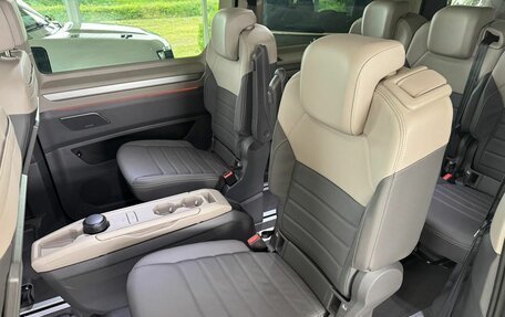Volkswagen Multivan, 2025 год, 11 016 000 рублей, 5 фотография