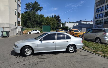 BMW 5 серия, 1999 год, 450 000 рублей, 3 фотография
