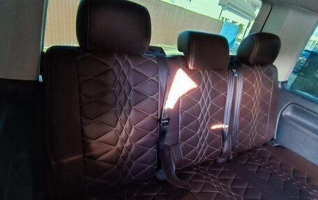 Volkswagen Multivan T5, 2010 год, 1 950 000 рублей, 10 фотография