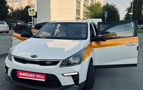 KIA Rio IV, 2017 год, 1 050 000 рублей, 7 фотография