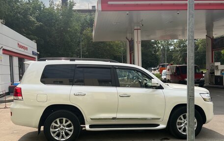 Toyota Land Cruiser 200, 2015 год, 5 200 000 рублей, 9 фотография