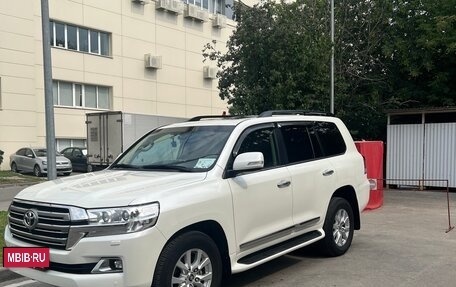 Toyota Land Cruiser 200, 2015 год, 5 200 000 рублей, 13 фотография