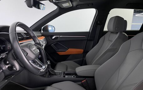 Audi Q3, 2019 год, 4 040 000 рублей, 11 фотография
