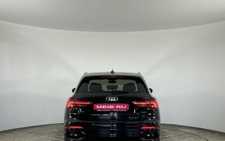Audi Q3, 2019 год, 4 040 000 рублей, 7 фотография