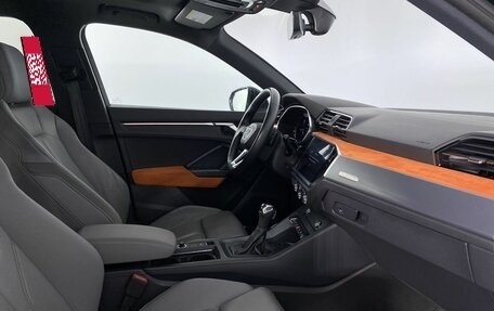 Audi Q3, 2019 год, 4 040 000 рублей, 12 фотография