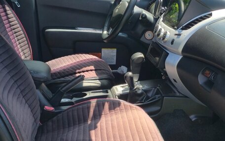 Mitsubishi L200 IV рестайлинг, 2014 год, 1 700 000 рублей, 11 фотография