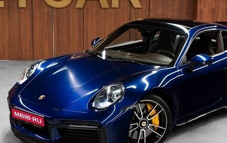 Porsche 911, 2021 год, 25 000 000 рублей, 4 фотография
