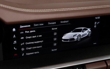Porsche 911, 2021 год, 25 000 000 рублей, 21 фотография