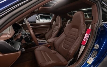 Porsche 911, 2021 год, 25 000 000 рублей, 16 фотография