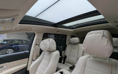 Mercedes-Benz GLS, 2025 год, 19 999 000 рублей, 9 фотография