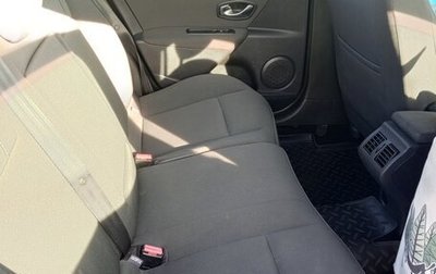 Renault Fluence I, 2012 год, 750 000 рублей, 1 фотография