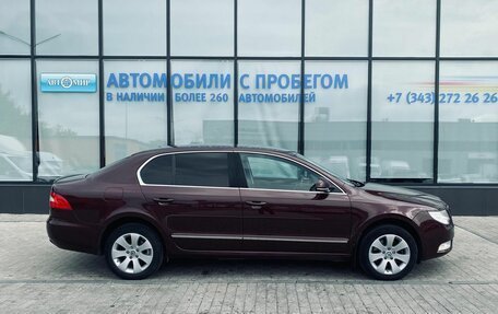 Skoda Superb III рестайлинг, 2013 год, 1 170 000 рублей, 6 фотография
