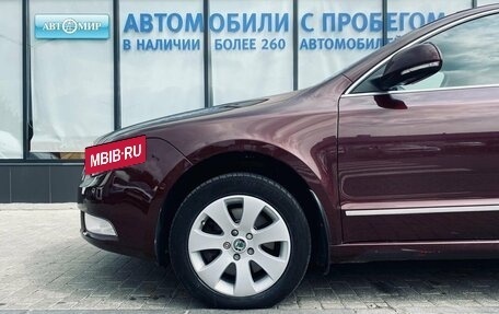 Skoda Superb III рестайлинг, 2013 год, 1 170 000 рублей, 22 фотография