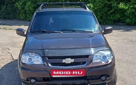 Chevrolet Niva I рестайлинг, 2013 год, 630 000 рублей, 2 фотография