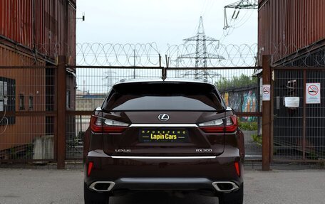 Lexus RX IV рестайлинг, 2019 год, 3 499 000 рублей, 5 фотография