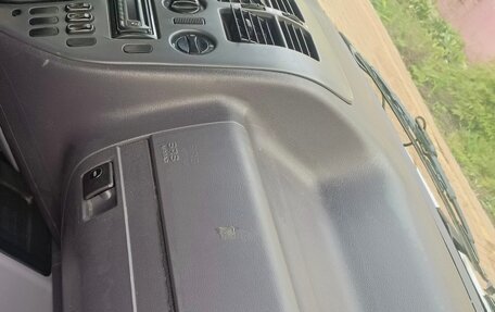 Mercedes-Benz Vito, 2001 год, 900 000 рублей, 32 фотография