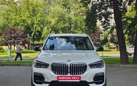 BMW X5, 2021 год, 6 650 000 рублей, 2 фотография