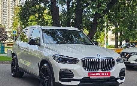 BMW X5, 2021 год, 6 650 000 рублей, 3 фотография