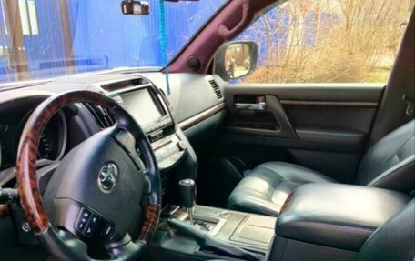 Toyota Land Cruiser 200, 2013 год, 3 410 000 рублей, 6 фотография